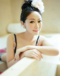 扒丝袜pisiwa影院
