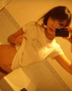 巨胸美女狂喷奶水www网麻豆